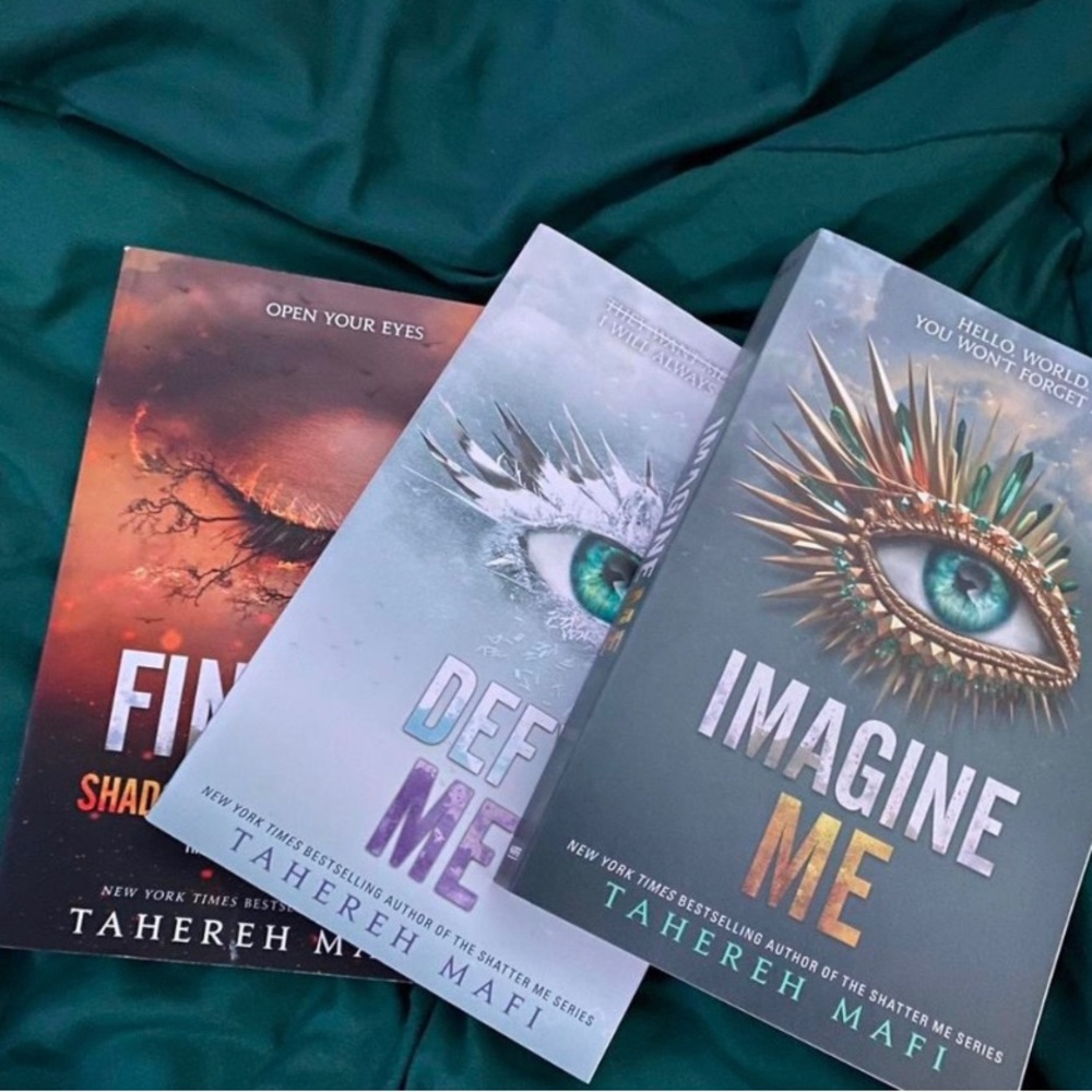 shatter me novella